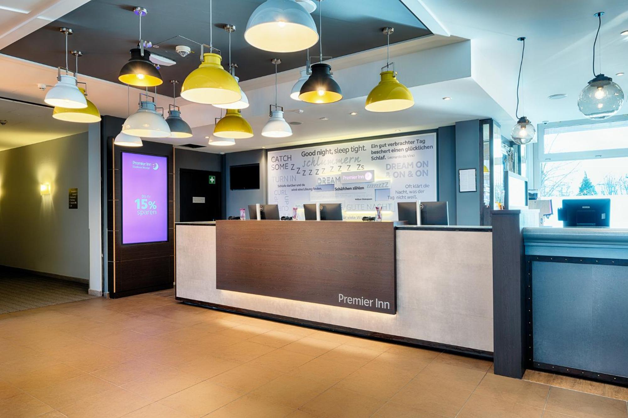 Hotel Azimut 3*