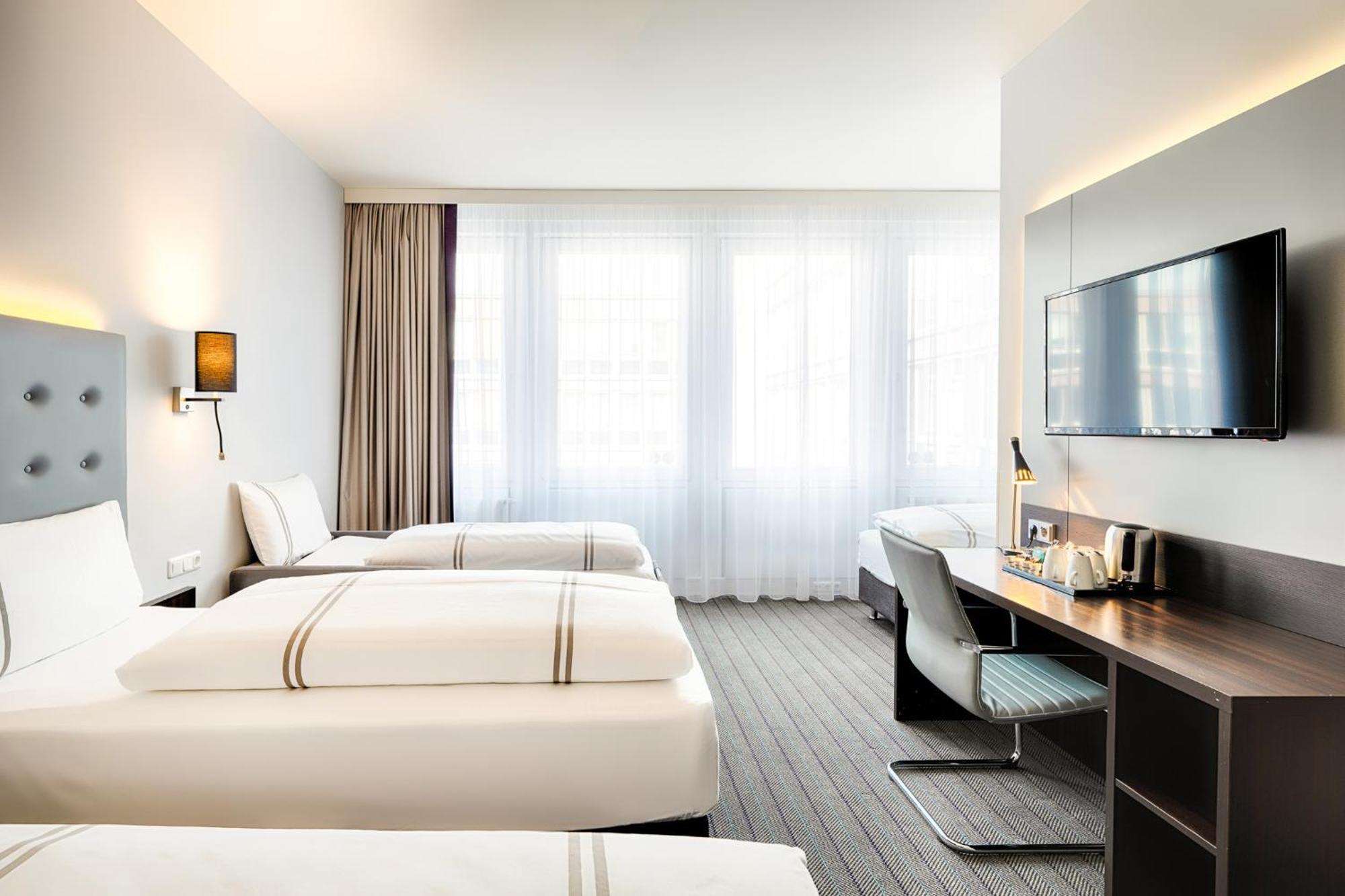 Hotel Azimut München